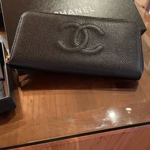 Chanel Wallet Caviar leather